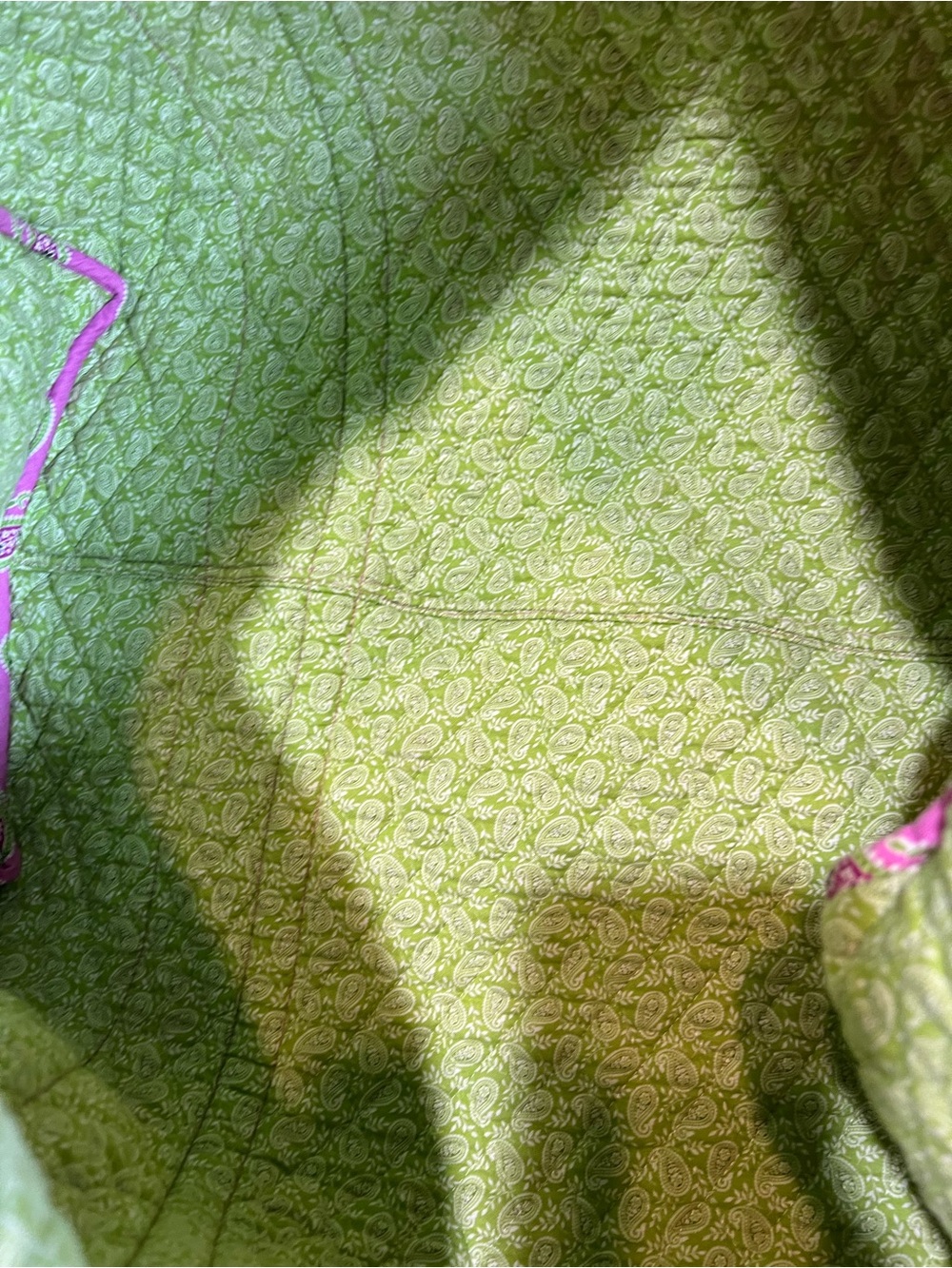 Vera Bradley Pink Duffel Bag Paisley Print Travel Bag - Picture 3 of 6
